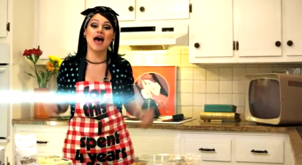 Snow Tha Product - 'Cookie Cutter Bitches' (Video)
