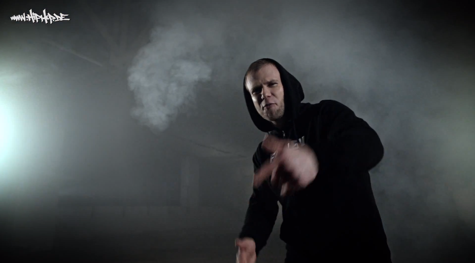 Whzky Frngs – „Kraft durch Hass“ | HipHop.De – Videopremiere